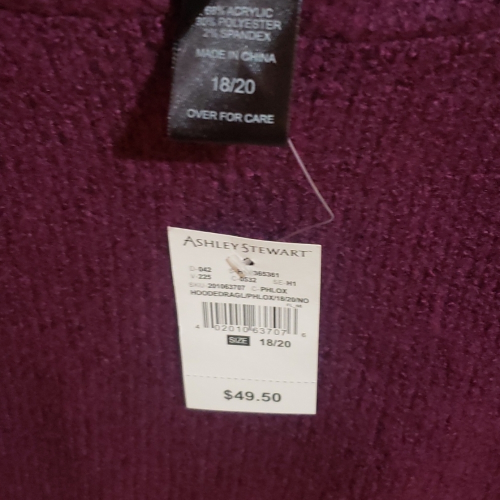 Sweater - Picture 2 of 4